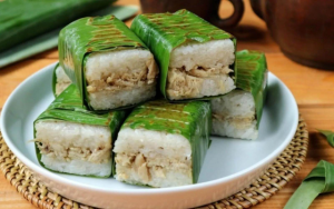 Langkah Pembuatan Lemper Ayam Enak